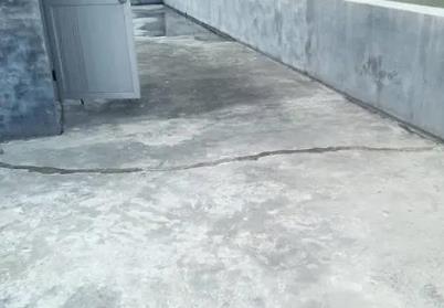 上城楼顶漏水维修公司分享下如何解决卫生间隐蔽部位漏水的问题?